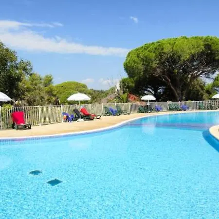 Le Domaine Des Eucalyptus-11 * La Rouviere (Var)